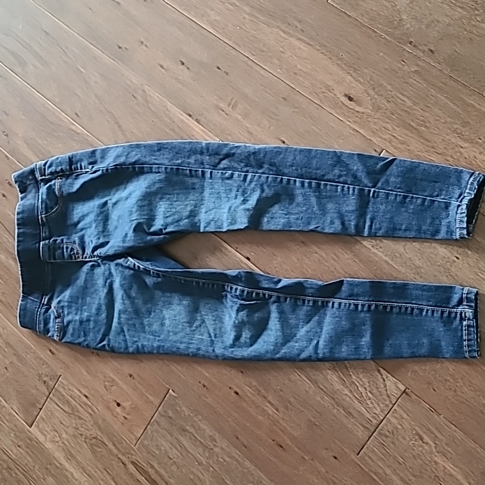 Old Navy Rockatar jeggings with built-in sculpt